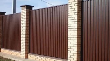 готовый забор из профнастила