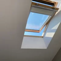 установка мансардного окна